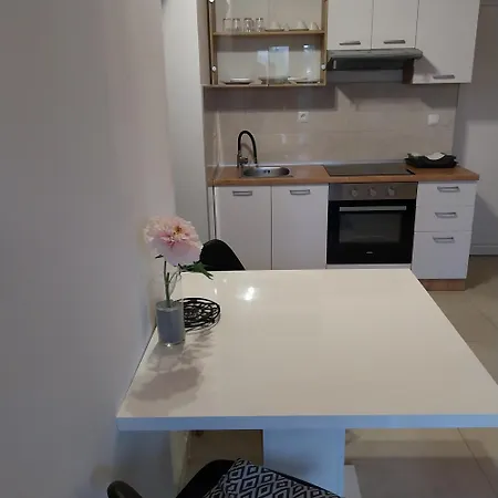 Apartamento Frane Tribalj