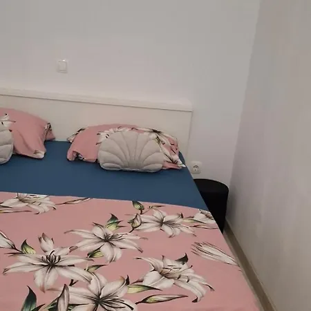 Frane Apartman Tribunj (Sibenik-Knin)
